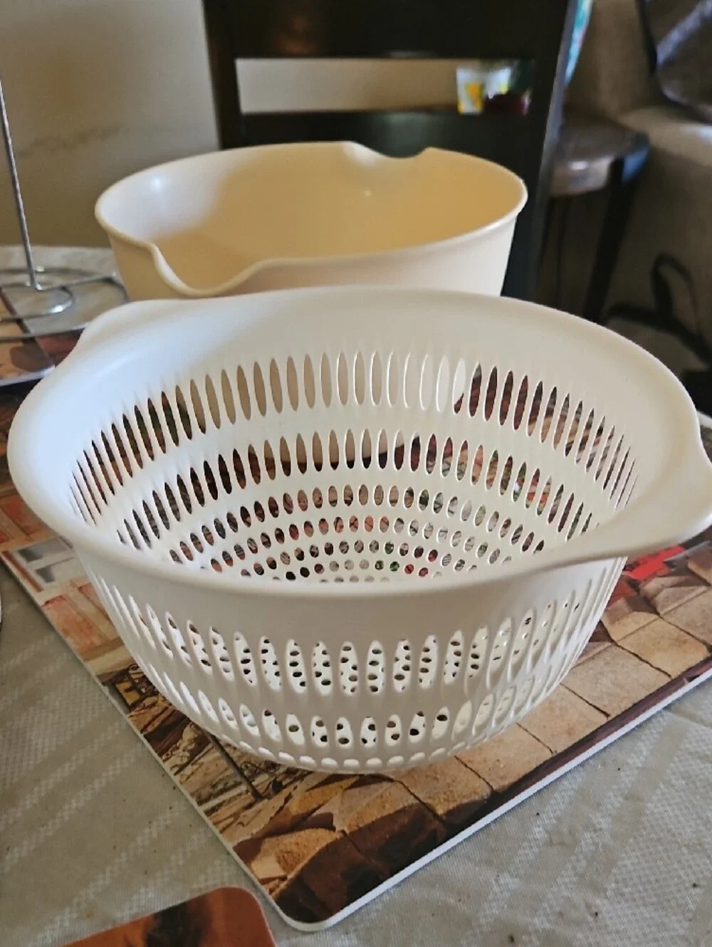 White Salad Spinner Colander Set - Multipurpose Kitchen Strainer